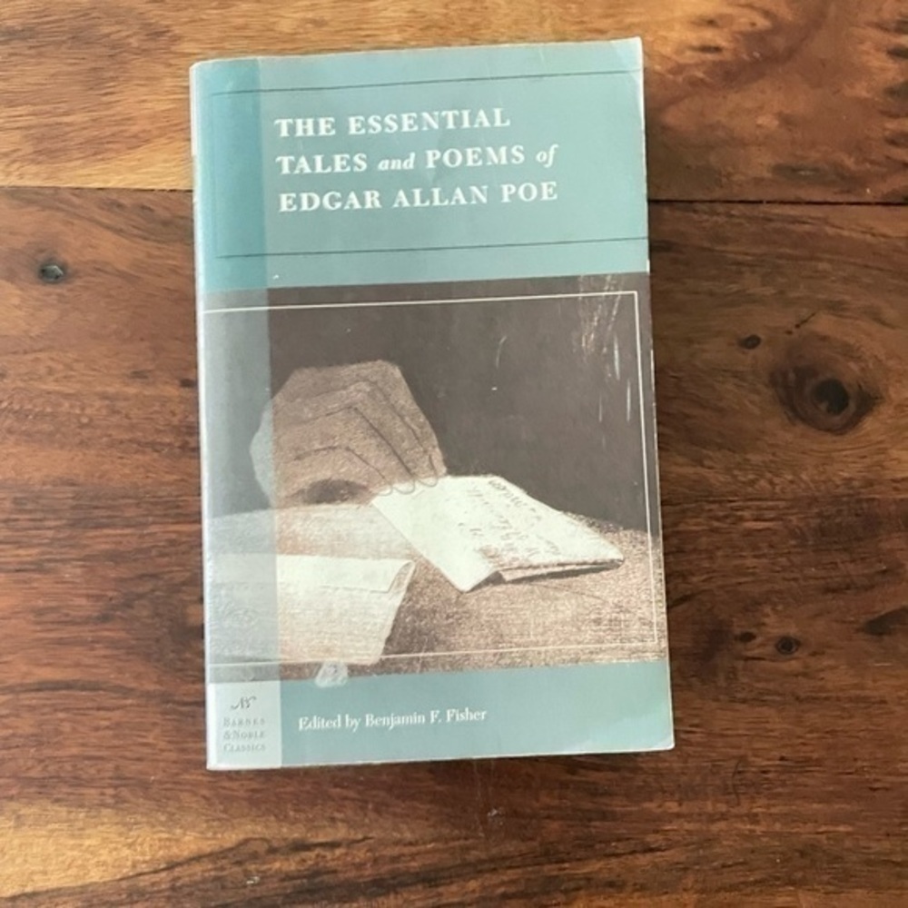 Barnes and Noble Classics Ser. Essential Tales and Poems of Edgar Allan Poe book